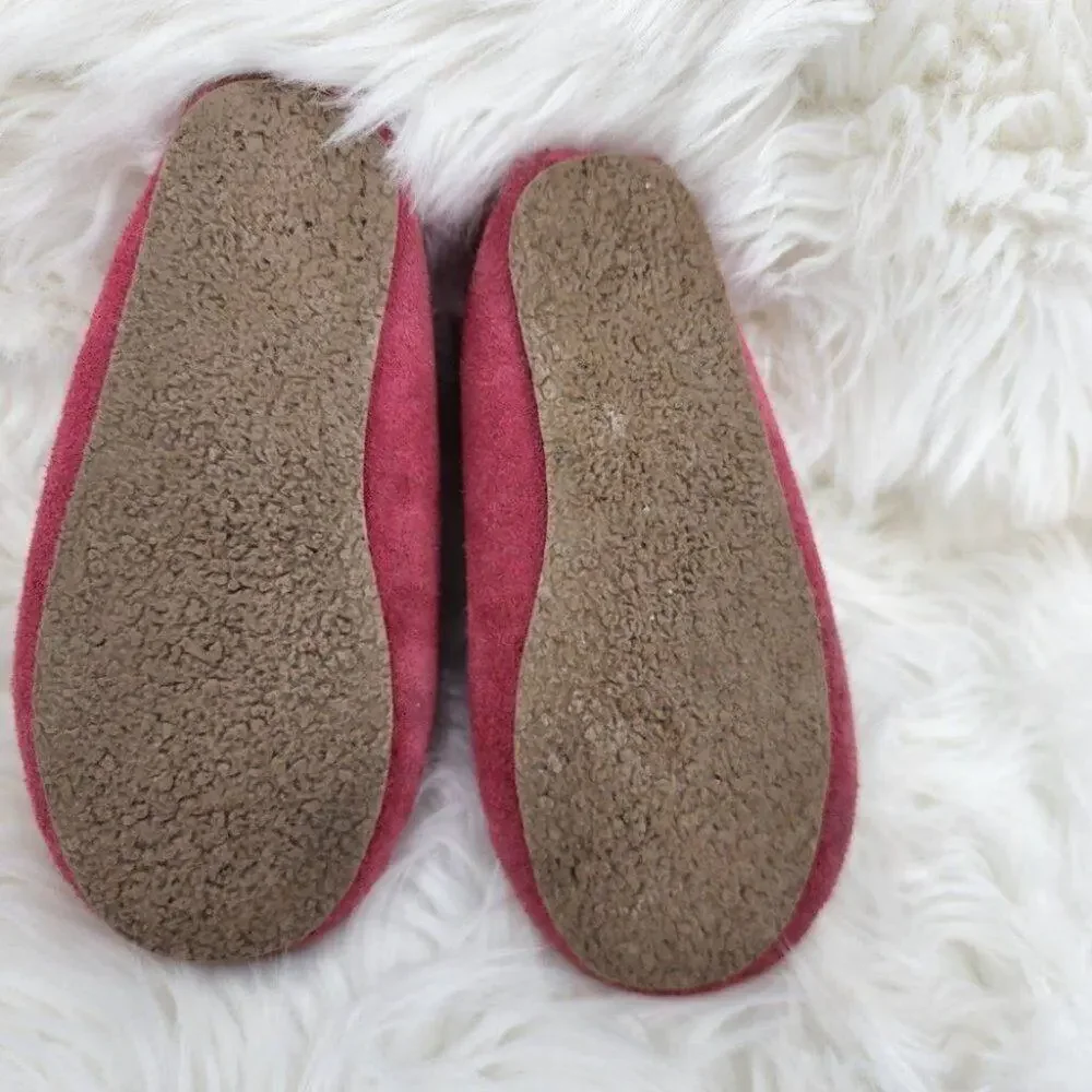 MINNETONKA Pink Moccasins Girls Size 3